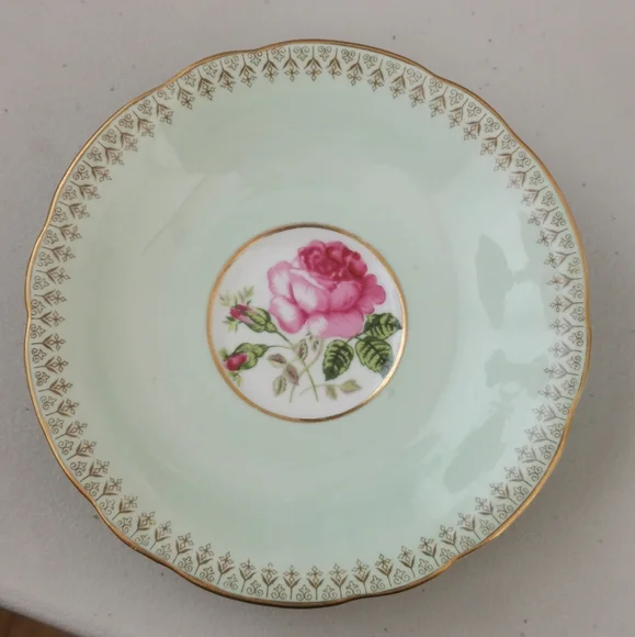 Windsor Bone China Macaron Green Glaze Pink Rose Teacup & Saucer - Picture 6 of 6